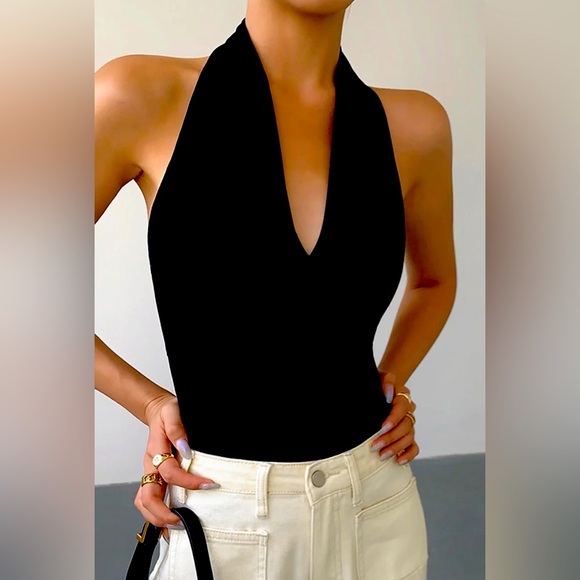 Commense Tops - Commense loose fitting halter top in black, new with tags
